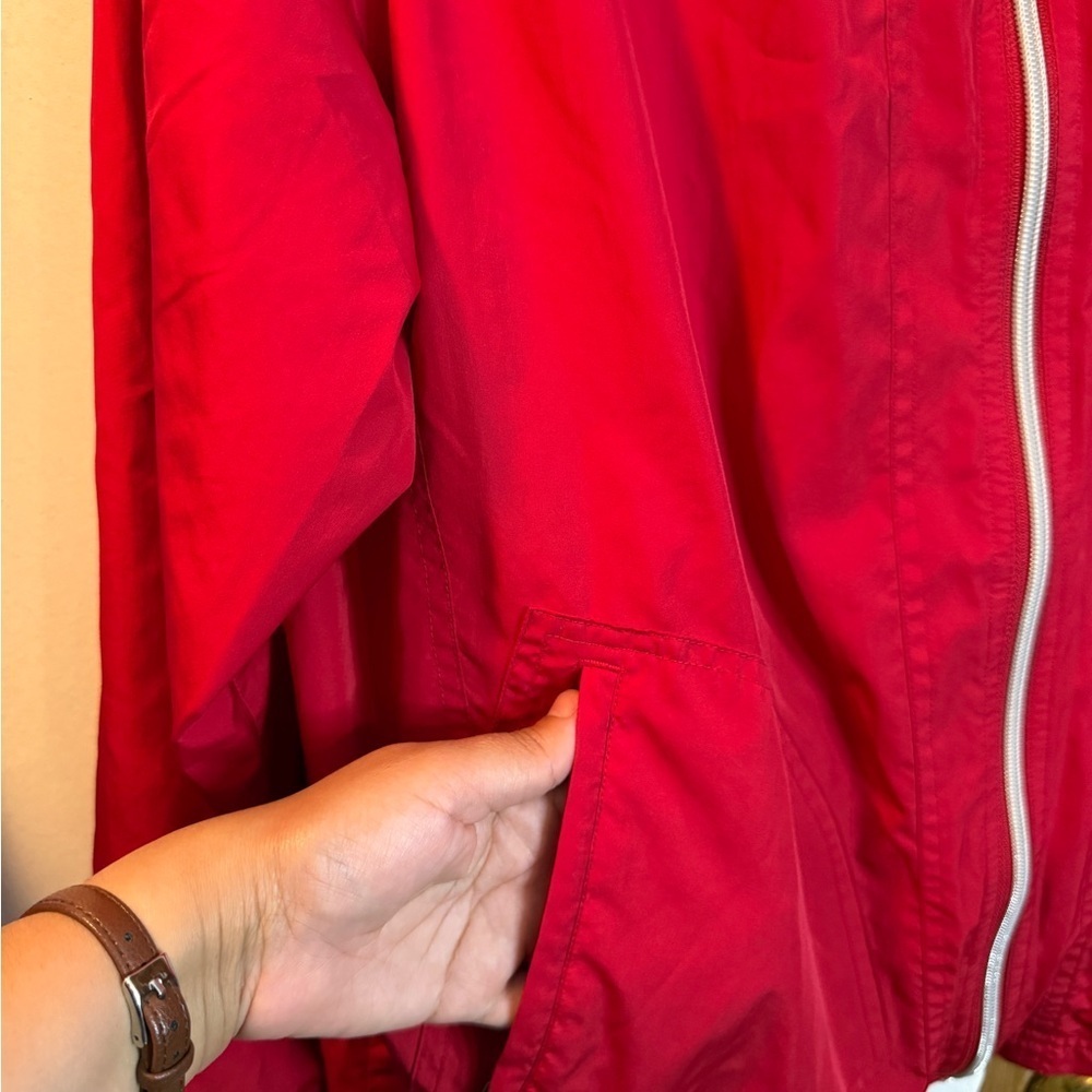 Vtg Catalina Red Windbreaker Women’s Jacket size 12/14 - Picture 4 of 10